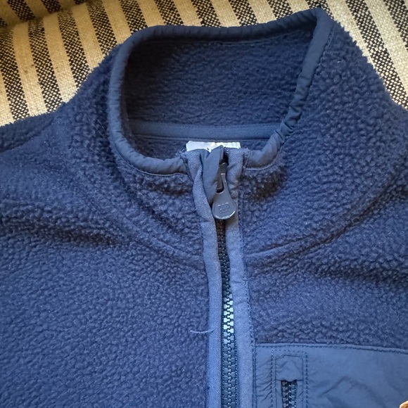 Gap Fleece Jacket - Picture 5 of 6